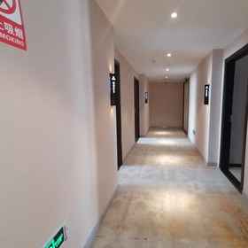 Shell Xingyi City Jushan District Honghe Waterway 1, 젠펑 시안 호텔