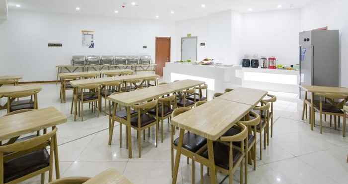 Restaurant Greentree Qindao Chengyang Zhengyang Middle Road W