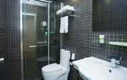 Toilet Kamar 7 Greentree Alliance Shanghai Xinzhuang Industrial P