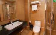 In-room Bathroom 6 Greentree Alliance Tianjin Jinnan District Gegu Gy