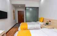 Bedroom 7 Shell Shaanxi Province Huayin City Huashan Scenic 