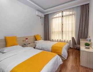 Bedroom 2 Shell Shaanxi Province Huayin City Huashan Scenic 