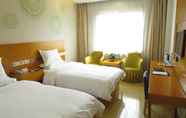 Bedroom 4 Greentree Inn Xining Railway Station High Speed Ra