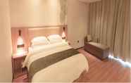 Bedroom 3 Greentree Inn Yichun New Area Yichun College Mingy