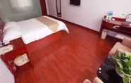 Kamar Tidur 3 Greentree Inn Yinchuan Pedestrian Street East Liqu