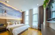 Bedroom 2 Shell Zhengzhou High Speed Rail East Station Ortho