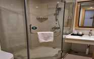 In-room Bathroom 3 Greentree Inn Huanggang City Yingshan County Pedes