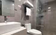 In-room Bathroom 5 Shell Weinan Fuping County South Korea Street Hote