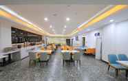 Restoran 6 Green Tree Inn Guangxi Wuzhou Xinxing Second Road 