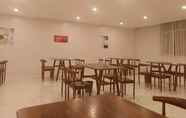 Restaurant 7 Greentree Inn Xilin Gol League Duolun County Bus S