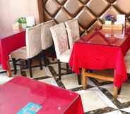 Restaurant 7 Greentree Inn Xinyang Gushi County Yucheng Avenue 