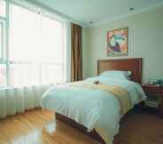 Bedroom 2 Greentree Inn Zhoukou Huaiyang County Longdu Avenu