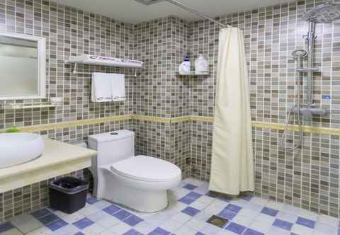 In-room Bathroom Shell Kaifeng City Xiangfu District Bus Station Ho