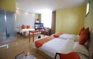 Bedroom 4 Shell Nanjing City Qixia District Baguazhou Hotel
