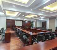 Functional Hall 4 GreenTree Inn Jiaxing Jiashan Xitang Hotel