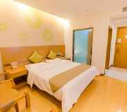 Kamar Tidur 6 GreenTree Inn Huzhou Zhili Fortune Plaza Wuxing Av