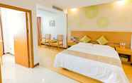 Bedroom 4 GreenTree Inn Huzhou Zhili Fortune Plaza Wuxing Av