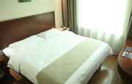 Kamar Tidur 7 GreenTree Inn ZhouKou WenMing Road Hotel