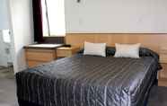 Phòng ngủ 2 Carnmore Hagley Park