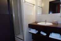 In-room Bathroom Logis Hotel Schaeffer Rest. Saint Georges