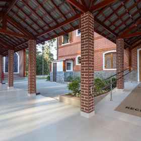 Vila Dom Bosco 1, Hotel Amantikir Park