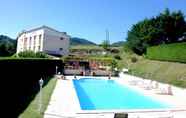 Swimming Pool 4 Logis Hotel L'Escapade