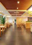 RESTAURANT GreenTree Inn Yichun Qingshan Street Express Hotel