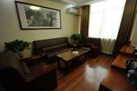 Common Space Shell Longnan Lixian Huancheng East Road Hotel