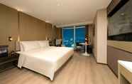 Others 4 Atour Hotel (Wuhan Hankou Finance Center)