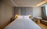 Bedroom 2 Ji Hotel (Shanghai Jiading Bailian Shopping Center