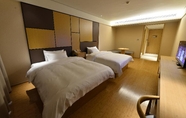 Bedroom 6 Ji Hotel (Shanghai Jindu Road Branch)