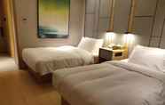 Bedroom 2 Ji Hotel (Yangzhou Wenchang West Road)