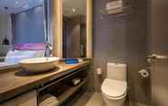 In-room Bathroom 3 Orange Hotel Hangzhou West Railway StationZhejiang
