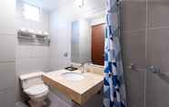 In-room Bathroom 5 Ayenda Caribe