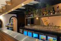 Bar, Kafe dan Lounge LA CHAUMIERE SAINT MAURICE