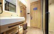 ห้องน้ำภายในห้อง 2 Hanting Hotel (Yunlong Wanda Plaza Store)