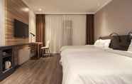 Bilik Tidur 3 Hanting Hotel (Yunlong Wanda Plaza Store)