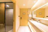 Toilet Kamar Ji Hotel (Hangzhou Xixi Impression City)