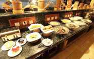 Restaurant 5 Hanting Hotel(South of Railway Station You'anmen B