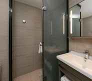 Toilet Kamar 6 Hanting Hotel (Beijing South Railway Station Gongy