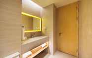 Toilet Kamar 5 Ji Hotel Harbin Songbei Sunac Paradise