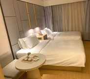 Bilik Tidur 6 Ji Hotel (Shanghai Yingao West Road)