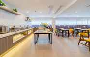 Restaurant 3 Hanting Premium Aquatic Road Metro Station Shop