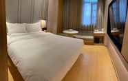 Bedroom 7 Ji Hotel(Shanghai Meilan Lake Branch)