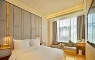 Bedroom 4 Ji Hotel (Wanda Plaza Hotel)