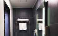 In-room Bathroom 3 Hanting Hotel (Nantong Haimen Middle Jiefang Road)