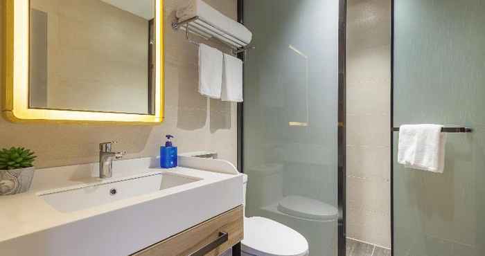 In-room Bathroom Hanting Premium (Jinan Quancheng Road)