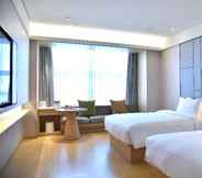 Bedroom 3 Ji Hotel (Rizhao Lighthouse Seaside Scenic Area)