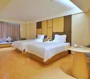 Bedroom 2 Ji Hotel (Xi'an North Railway Station Municipal Go