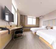 Bedroom 3 Elan Selected (North Zhai Road Hotel,Shanghai Hong